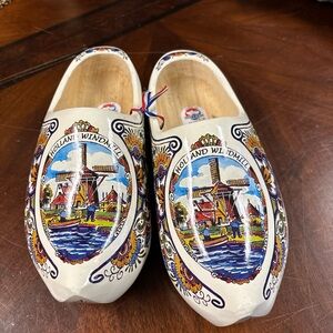 Holland Windmill Decorative Clogs - White Multicolor